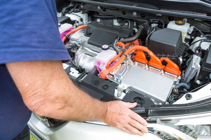 Hybrid Maintenance In Lenexa, KS Hybrid Maintenance In Lenexa, KS